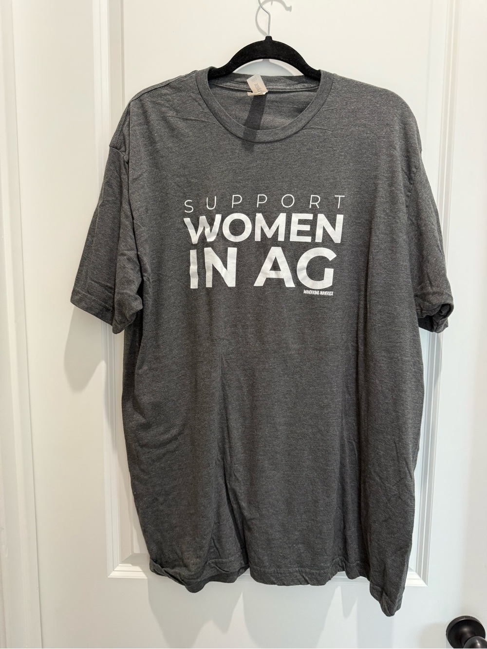 Support Women in Ag Graphic Tee - Charcoal Women's Short Sleeve